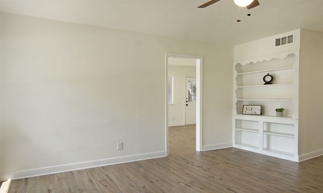 619 9th Street, Terrell, TX 75160