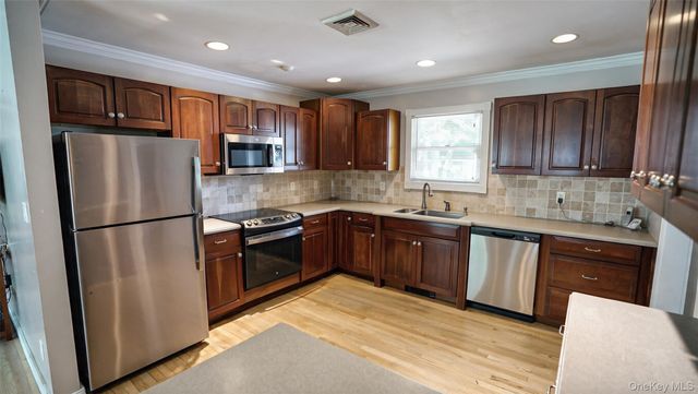 15 Marianna Place, East Islip, NY 11730
