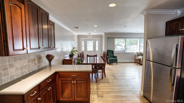 15 Marianna Place, East Islip, NY 11730
