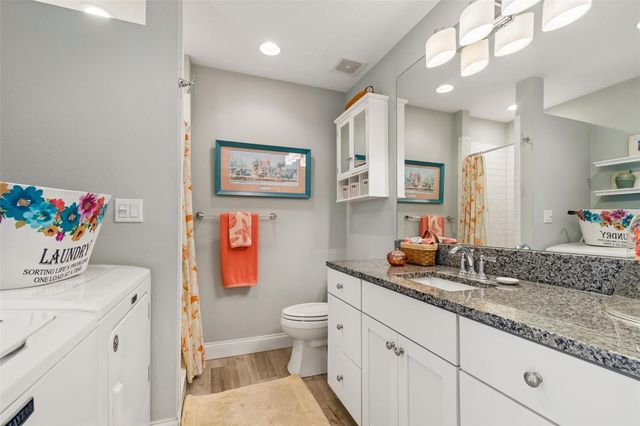 1207 KAPOK CIRCLE, Clearwater, FL 33759