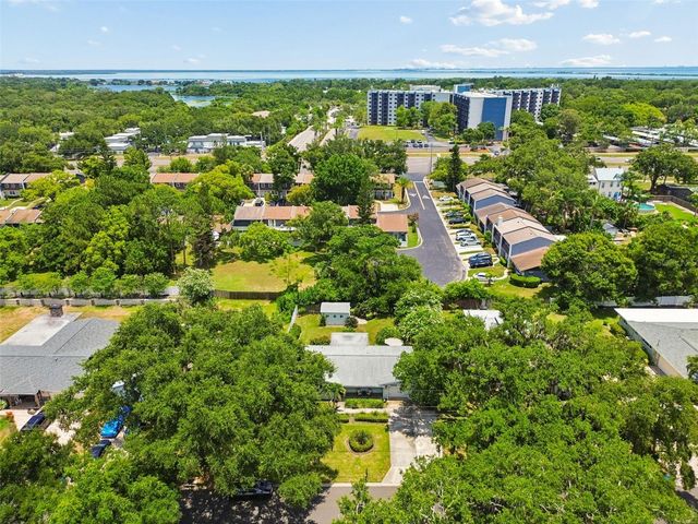 1207 KAPOK CIRCLE, Clearwater, FL 33759
