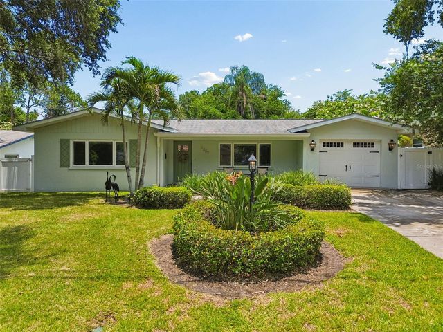 1207 KAPOK CIRCLE, Clearwater, FL 33759