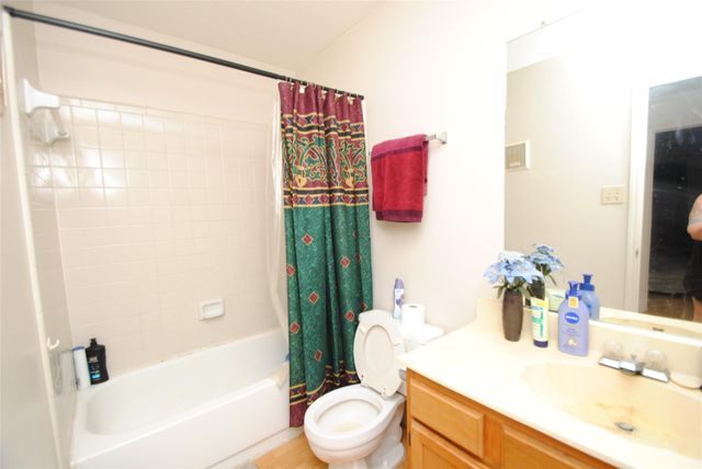 9797 Leawood Boulevard 302, Houston, TX 77099