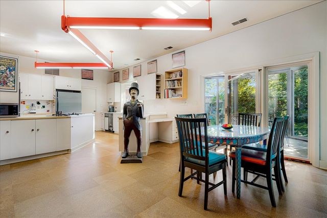 311 E CHERRY CIR, Memphis, TN 38117