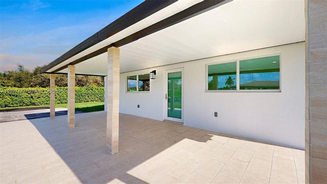 3801 SW 132nd Avenue, Miami, FL 33175