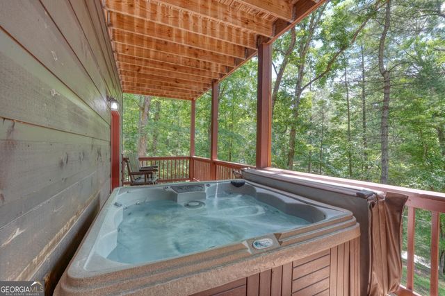 75 Carol Lane, Ellijay, GA 30540