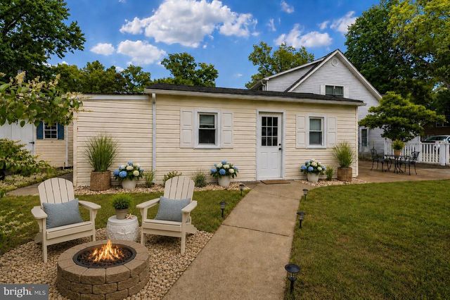 315 LAWRENCE LN, Colonial Beach, VA 22443