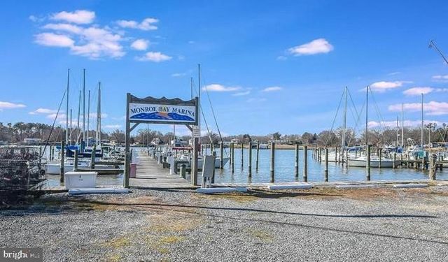 315 LAWRENCE LN, Colonial Beach, VA 22443