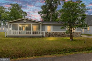 315 LAWRENCE LN, Colonial Beach, VA 22443