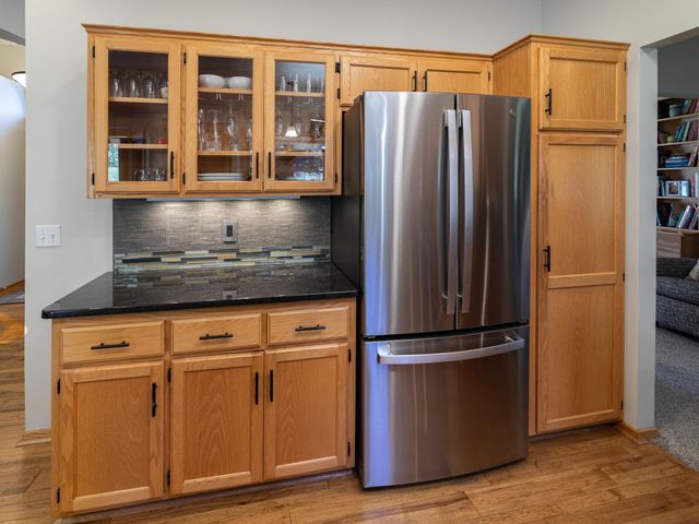 16265 Kenworth Court, Lakeville, MN 55044