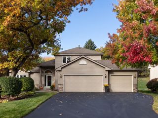 16265 Kenworth Court, Lakeville, MN 55044