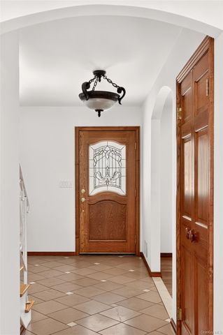 7 Overlook Road, Dobbs Ferry, NY 10522