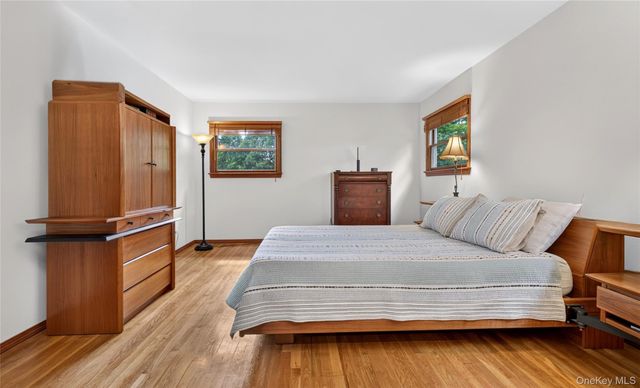 7 Overlook Road, Dobbs Ferry, NY 10522