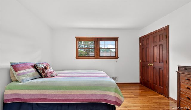 7 Overlook Road, Dobbs Ferry, NY 10522