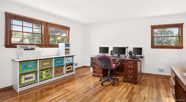 7 Overlook Road, Dobbs Ferry, NY 10522