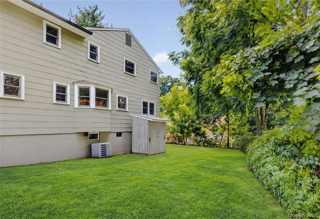7 Overlook Road, Dobbs Ferry, NY 10522
