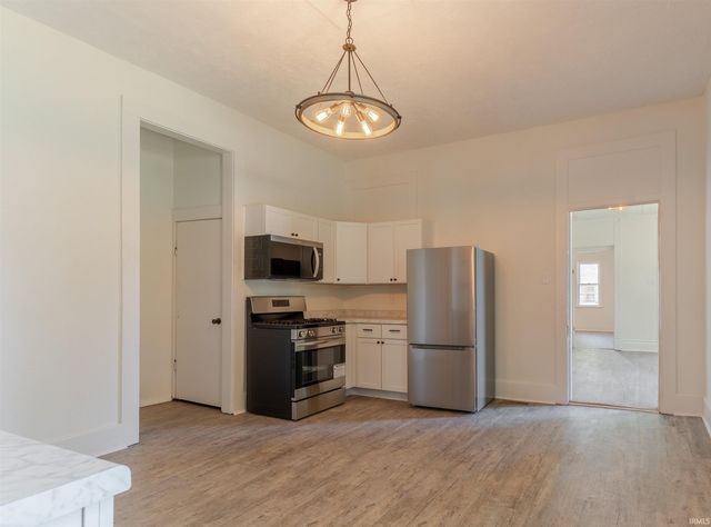 315 E Michigan Street, Evansville, IN 47711