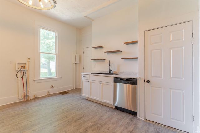 315 E Michigan Street, Evansville, IN 47711