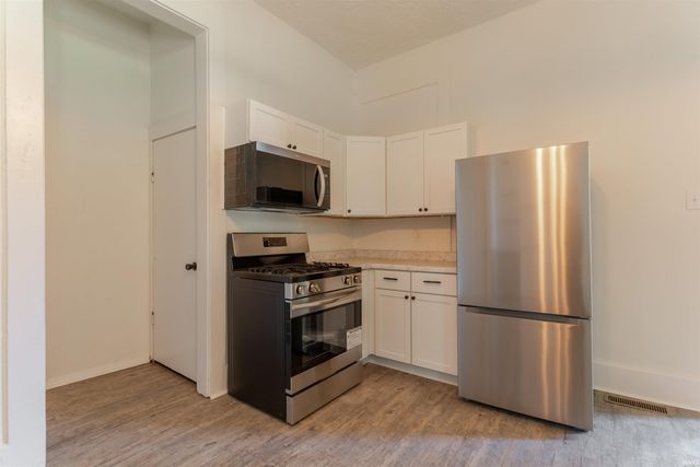 315 E Michigan Street, Evansville, IN 47711