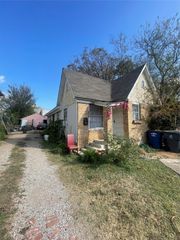 412 Cristler Avenue, Dallas, TX 75223