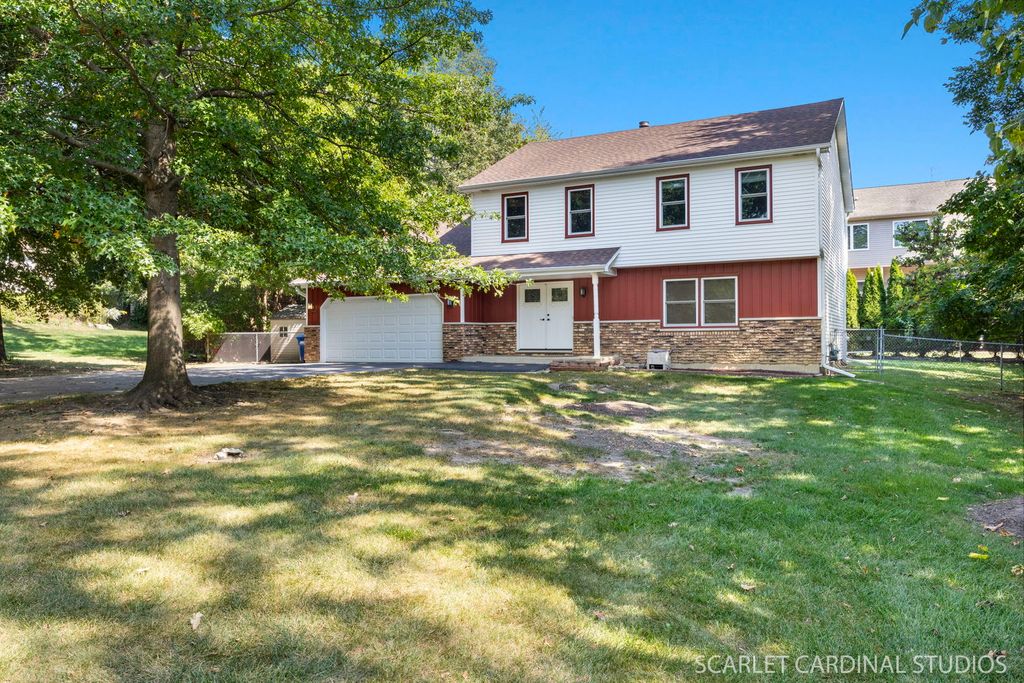 4705 Elm Street, Lisle, IL 60532