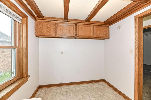 4032 N 92nd STREET, Milwaukee, WI 53222