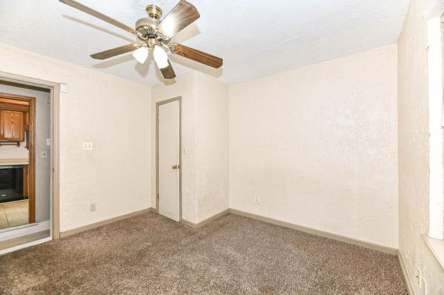 4032 N 92nd STREET, Milwaukee, WI 53222