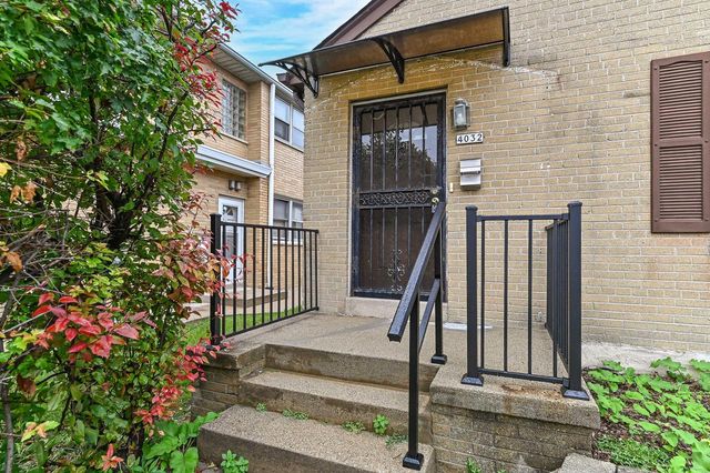 4032 N 92nd STREET, Milwaukee, WI 53222