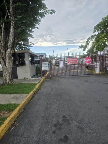 . CALLE ANDALUCIA 517, Carolina, PR 00983