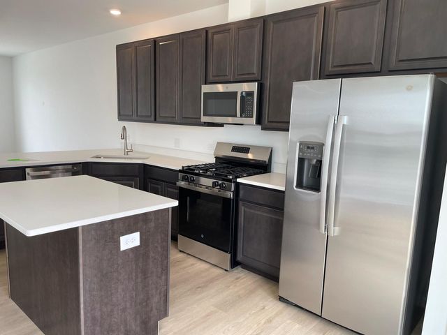 14936 S McCarthy Circle, Plainfield, IL 60544