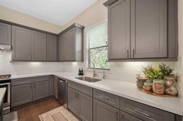 1824 Bonner Street, Houston, TX 77007