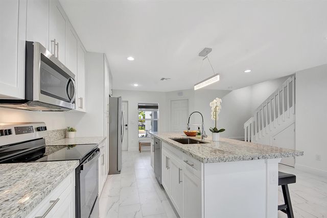 3871 Patio Court 1, Palm Springs, FL 33461