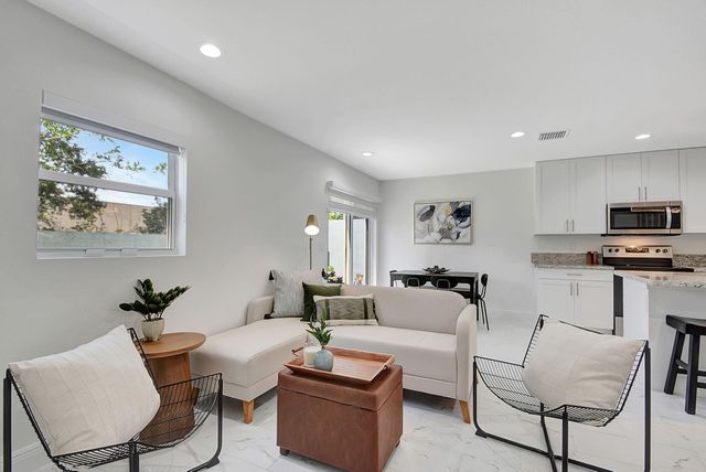 3871 Patio Court 1, Palm Springs, FL 33461