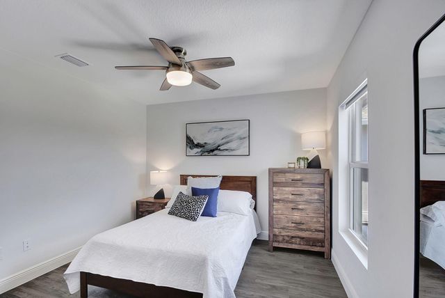 3871 Patio Court 1, Palm Springs, FL 33461