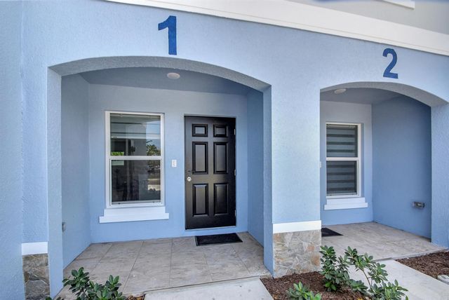 3871 Patio Court 1, Palm Springs, FL 33461