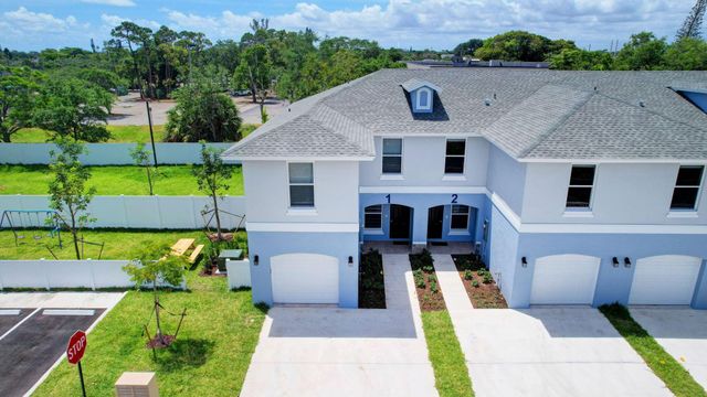 3871 Patio Court 1, Palm Springs, FL 33461