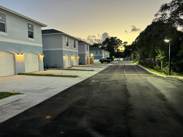 3871 Patio Court 1, Palm Springs, FL 33461