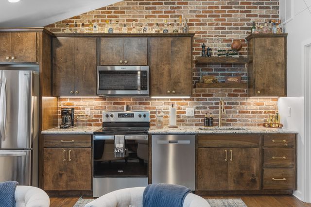 1222 Gallatin Ave, Nashville, TN 37206