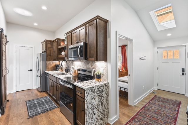 1222 Gallatin Ave, Nashville, TN 37206