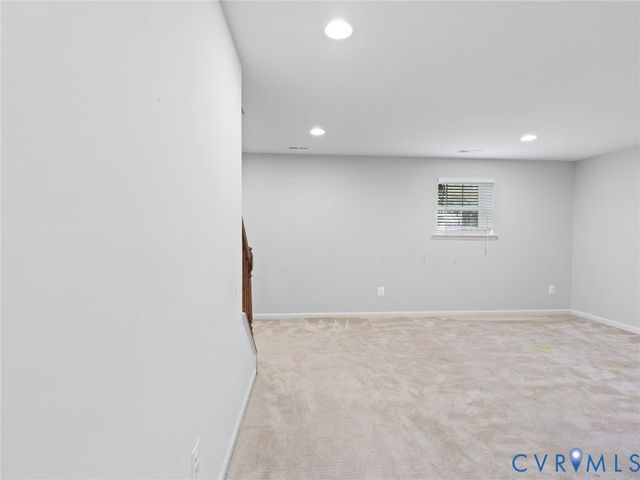 7306 Statesman Blvd, Bowling Green, VA 22546