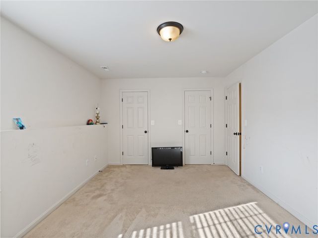 7306 Statesman Blvd, Bowling Green, VA 22546