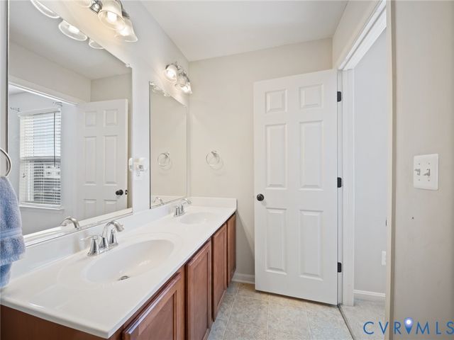 7306 Statesman Blvd, Bowling Green, VA 22546