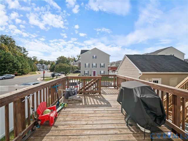 7306 Statesman Blvd, Bowling Green, VA 22546