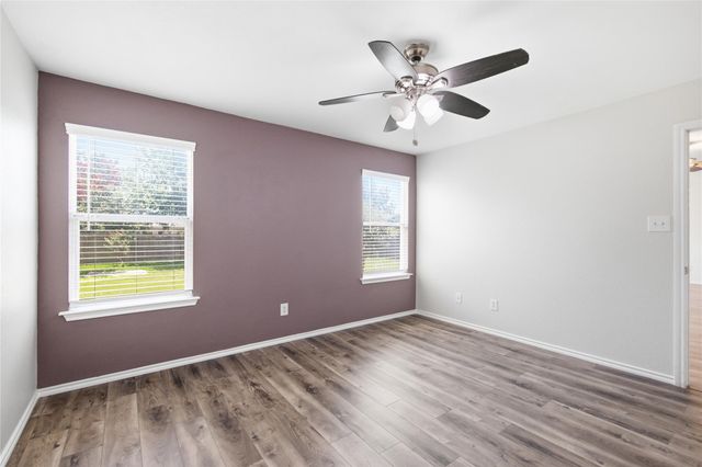 209 Rinehardt ST, Hutto, TX 78634
