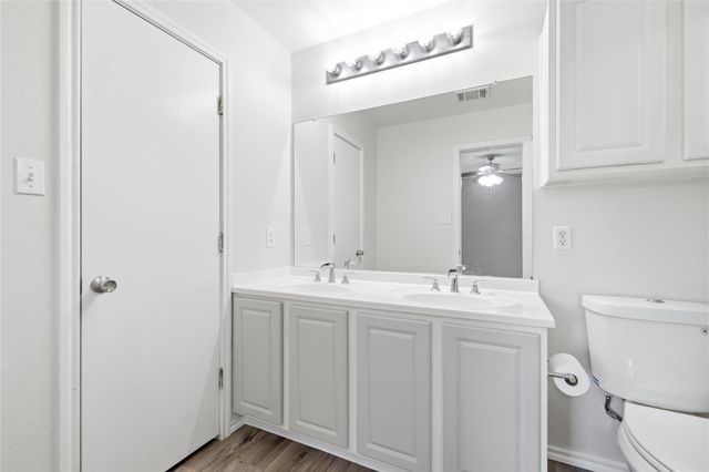 209 Rinehardt ST, Hutto, TX 78634