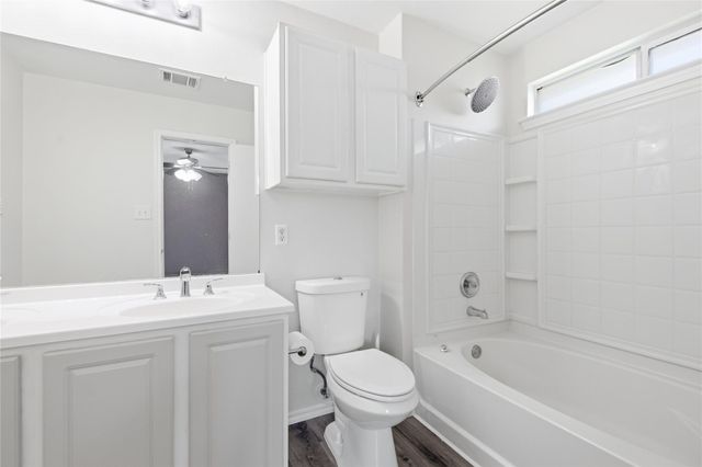 209 Rinehardt ST, Hutto, TX 78634