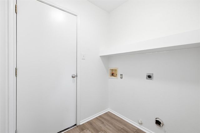 209 Rinehardt ST, Hutto, TX 78634