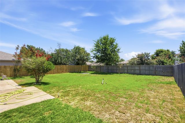 209 Rinehardt ST, Hutto, TX 78634
