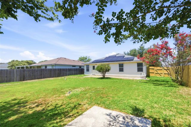 209 Rinehardt ST, Hutto, TX 78634