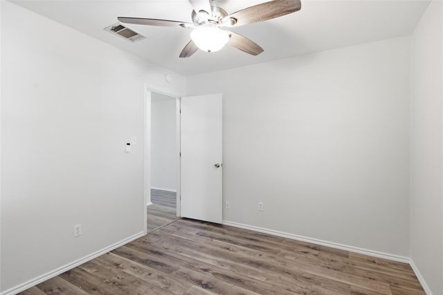 209 Rinehardt ST, Hutto, TX 78634